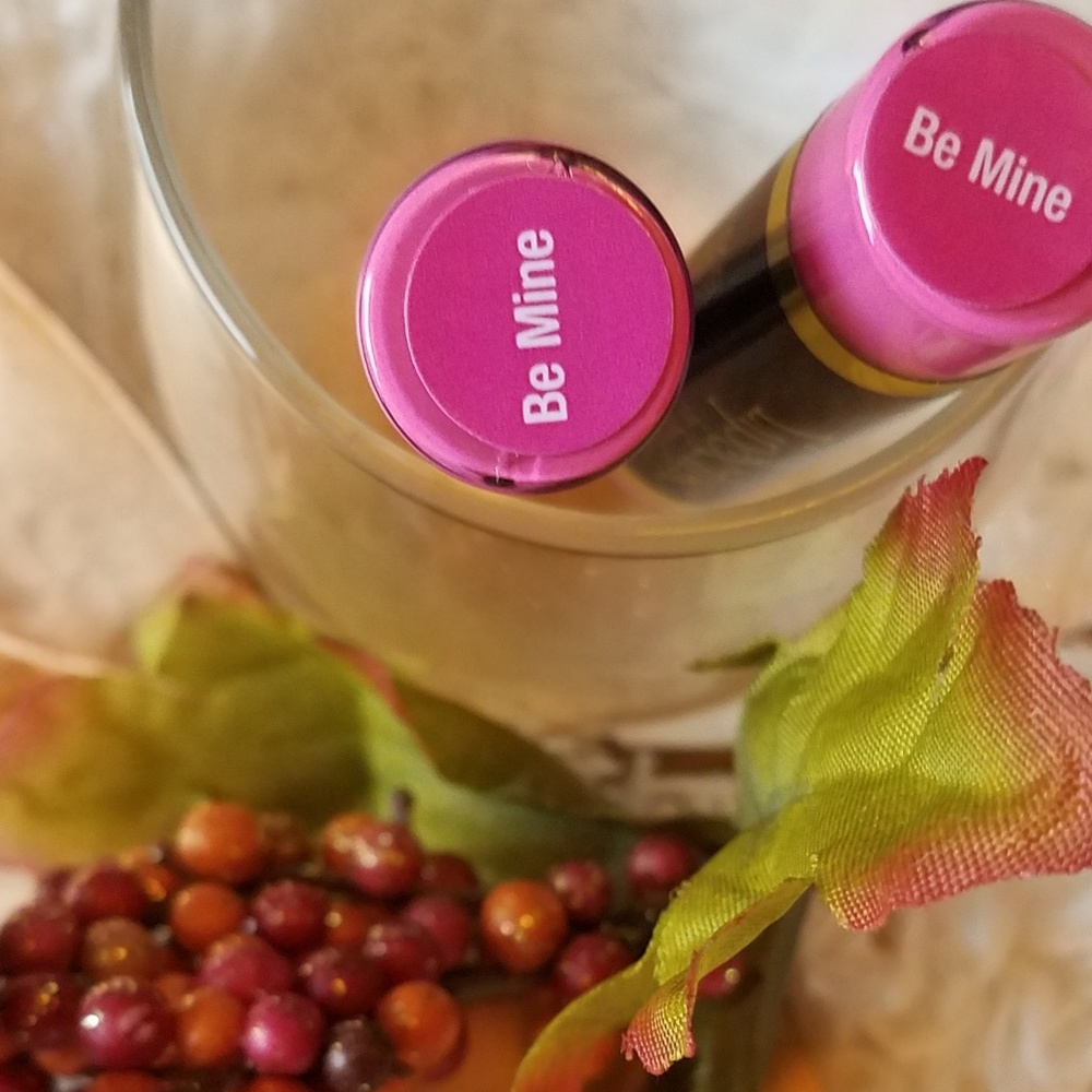 SEALED bright pink-lavendar Be Mine LipSense